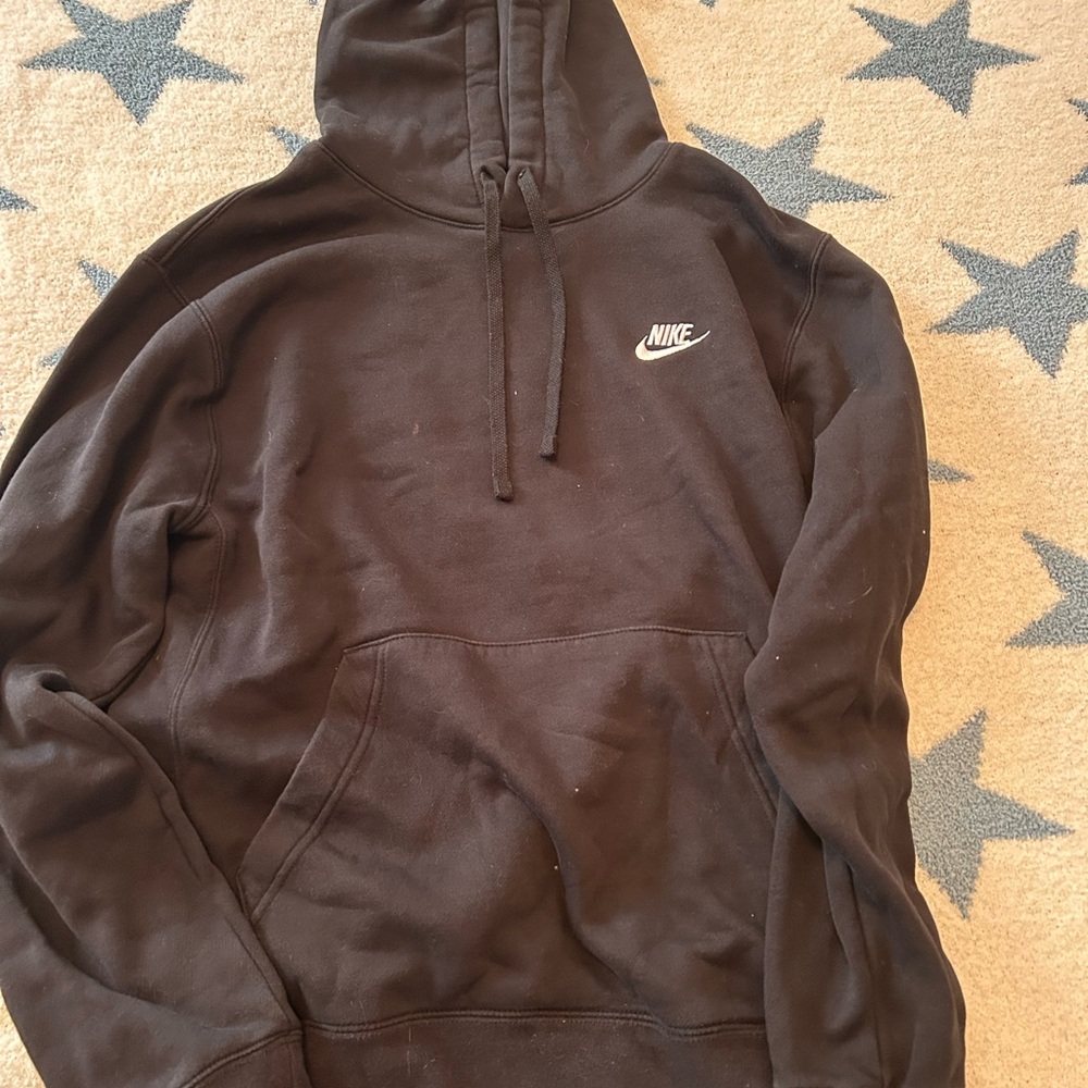 Nike Men's Black Pullover Hoodie